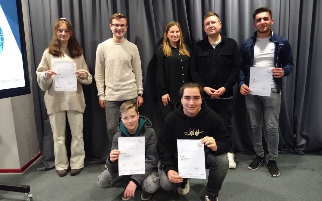 Anna Schöwer gewinnt den Schulwettbewerb „Jugend debattiert“